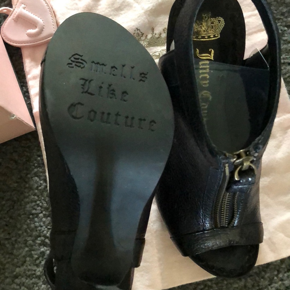 Juicy Couture genuine black leather sandals